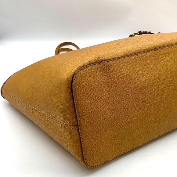 Michael Kors Jet Set Honey Crosshatch Leather Large Tote - Picture 7 of 11